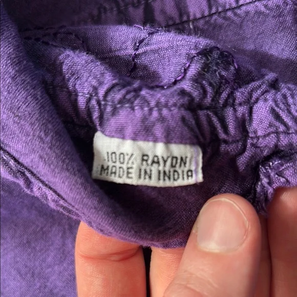 Elegant Purple Sleeveless Dress - Picture 3 of 12